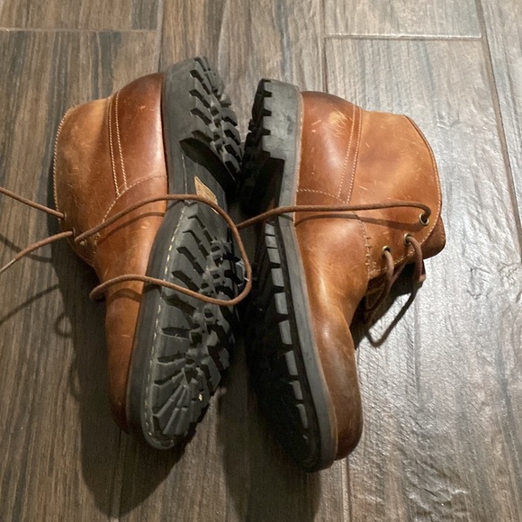 Clarks 1825 brown rubber sole lace up boots - Picture 2 of 6